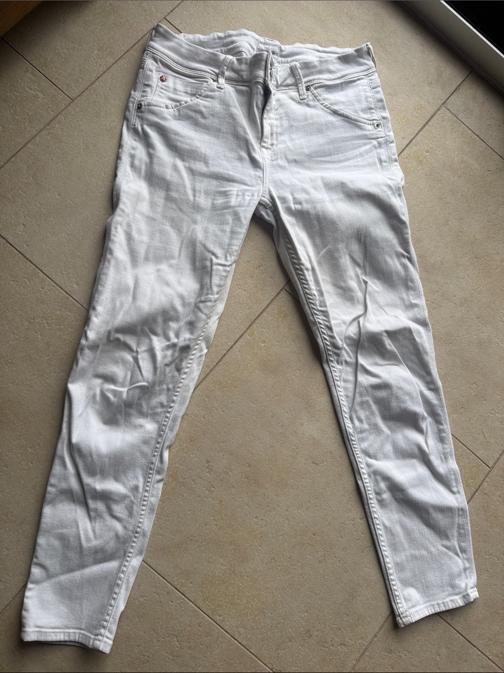 White HUDSON Jeans Size 30 - LIKE NEW - Excellent Condition